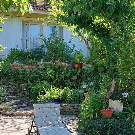 Novella Séjour chez l'habitant Le Beausset